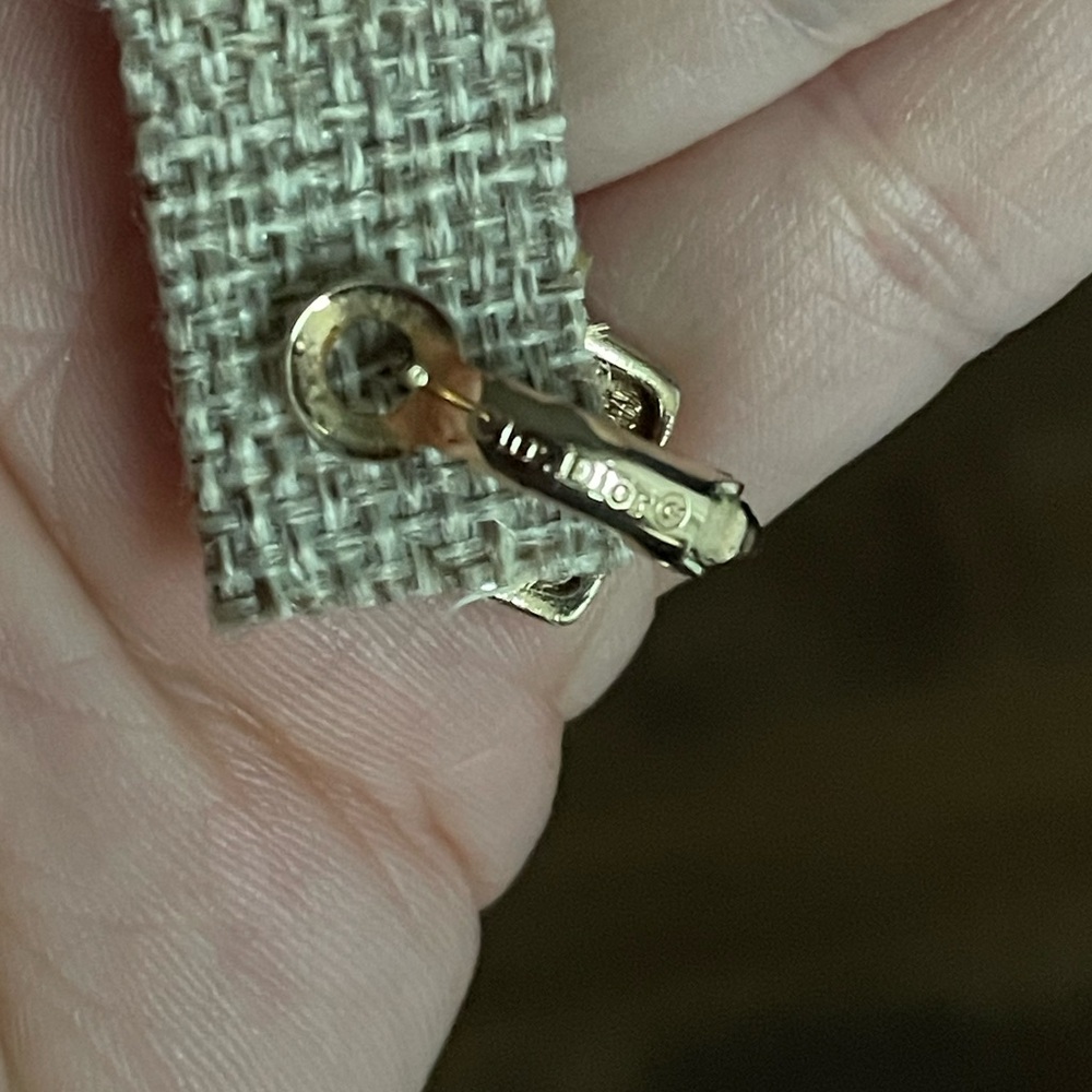 Dior Coral Rectangular Stud Earrings - image 5